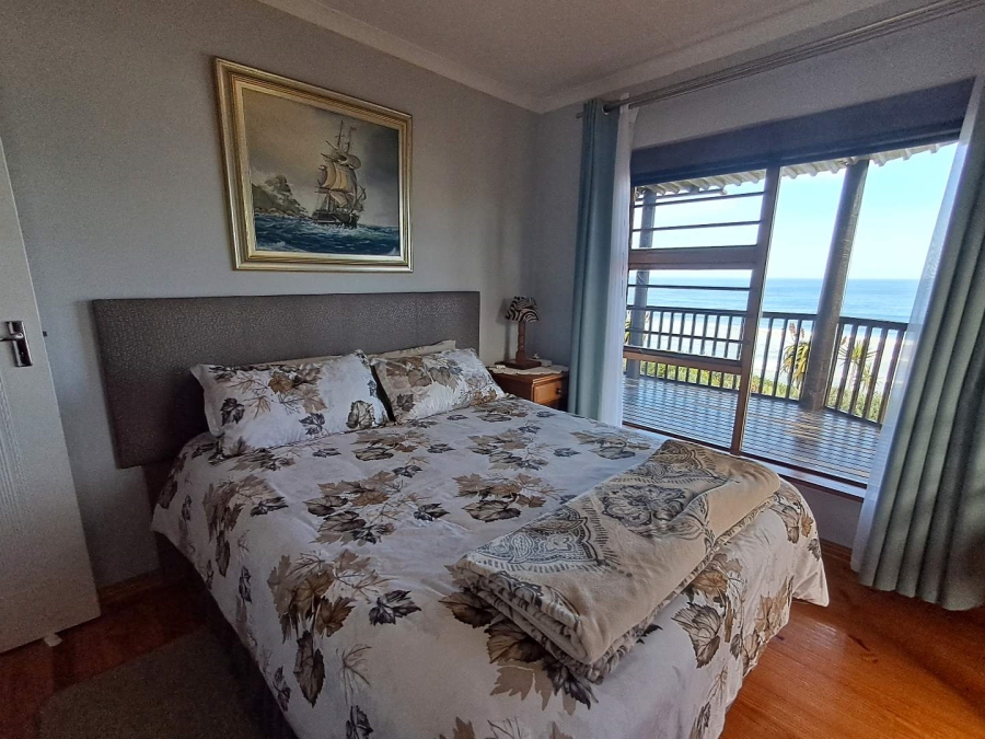 4 Bedroom Property for Sale in Dana Bay Western Cape